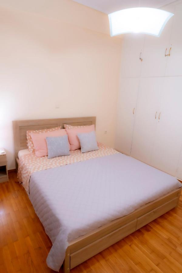 Myrtle, City Center Renovated Apartment Athen Eksteriør billede