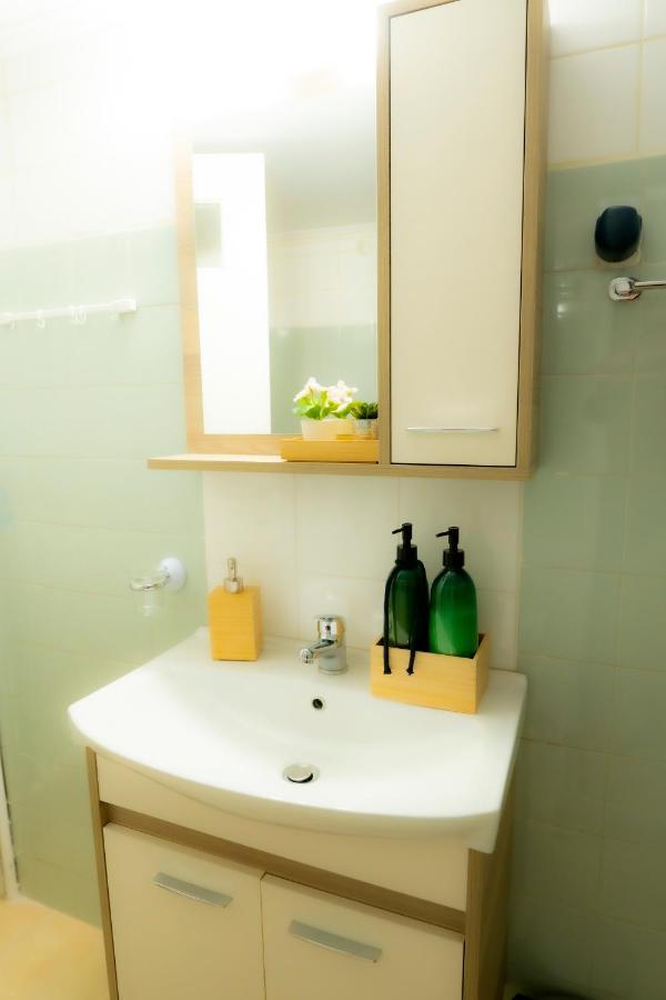 Myrtle, City Center Renovated Apartment Athen Eksteriør billede