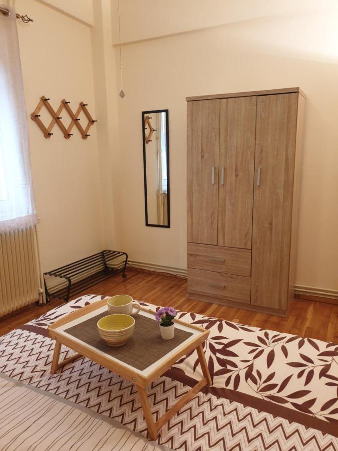 Myrtle, City Center Renovated Apartment Athen Eksteriør billede
